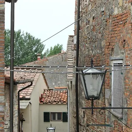La Casa Del Castello B&B Vicopisano